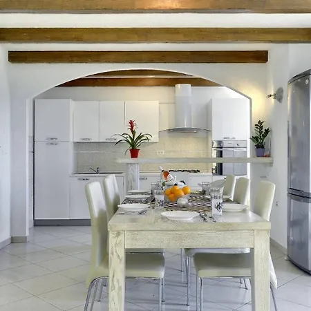 Tatil Evi Family Friendly House With A Swimming Pool Dolenja Vas, Istria - Sredisnja Istra - 24521