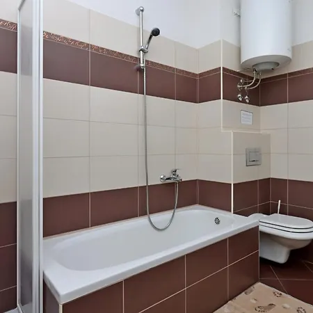 בית נופש Family Friendly House With A Swimming Pool Dolenja Vas, Istria - Sredisnja Istra - 24521 *