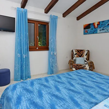 בית נופש Family Friendly House With A Swimming Pool Dolenja Vas, Istria - Sredisnja Istra - 24521 Dolenja Vas