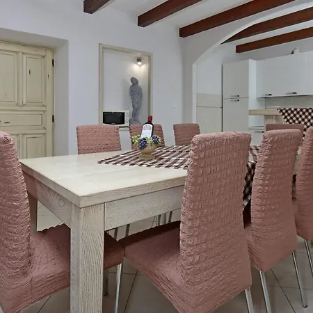 Family Friendly House With A Swimming Pool Dolenja Vas, Istria - Sredisnja Istra - 24521 * Dolenja Vas