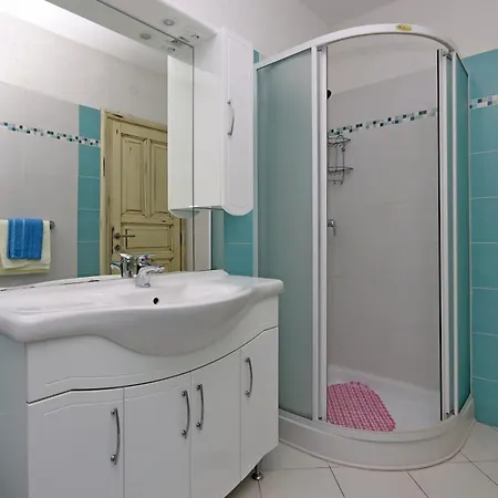 Family Friendly House With A Swimming Pool Dolenja Vas, Istria - Sredisnja Istra - 24521