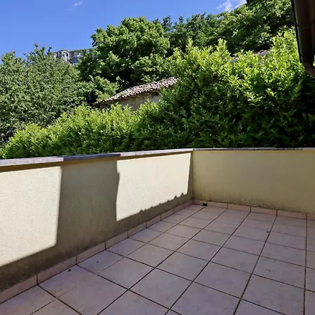 Family Friendly House With A Swimming Pool Dolenja Vas, Istria - Sredisnja Istra - 24521 בית נופש